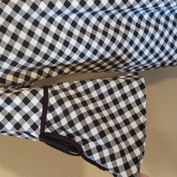 Isaac Mizrahi Women's Black and White Shift Dress with Slit Sleeves - Picture 5 of 8